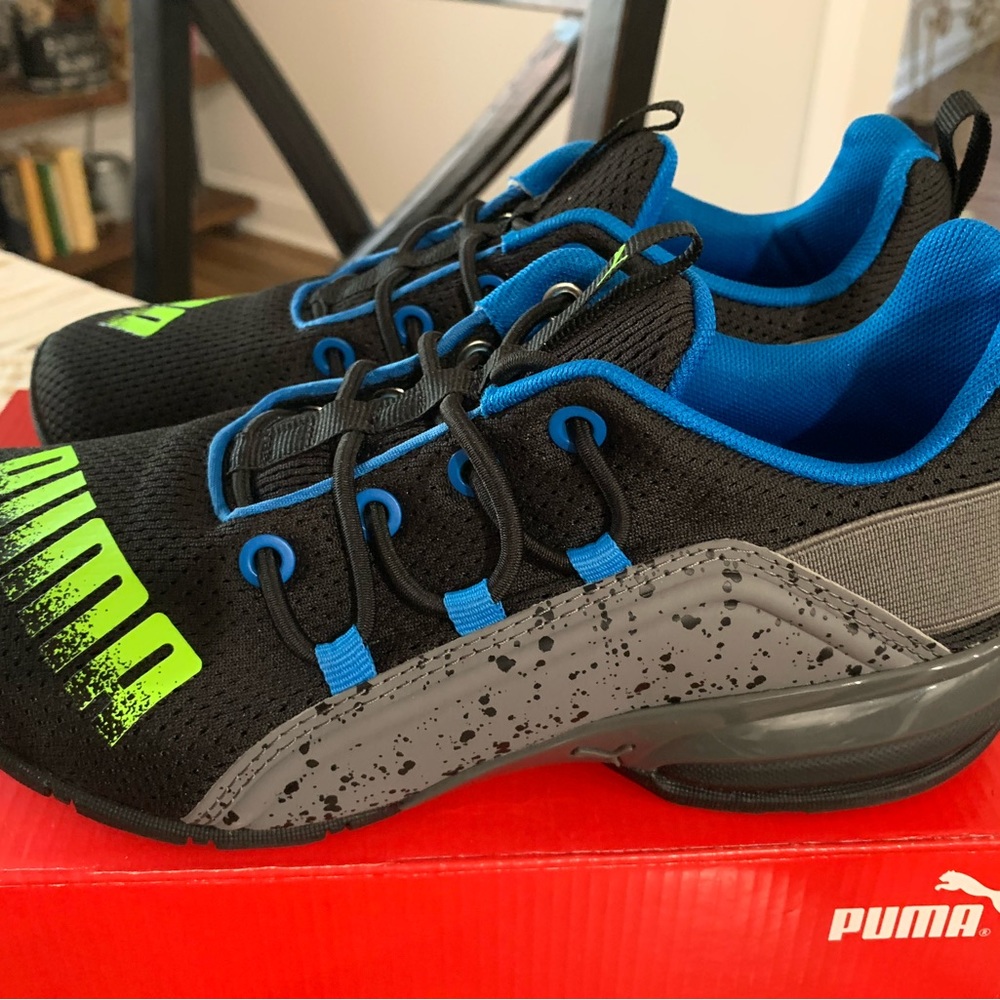 COPY - Puma Boys size 3.5 slip on sneaker. Royal blue interior with logo on toe.